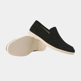 Marts | Juodas Linas